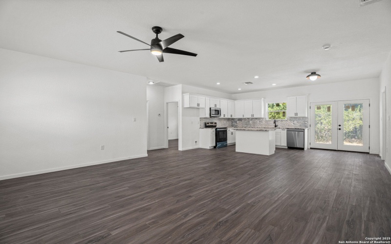 1130 Greenhill Dr, Canyon Lake, TX 78133, 3 Bedrooms Bedrooms, ,2 BathroomsBathrooms,Residential,For Sale,1130 Greenhill Dr,0,1914112