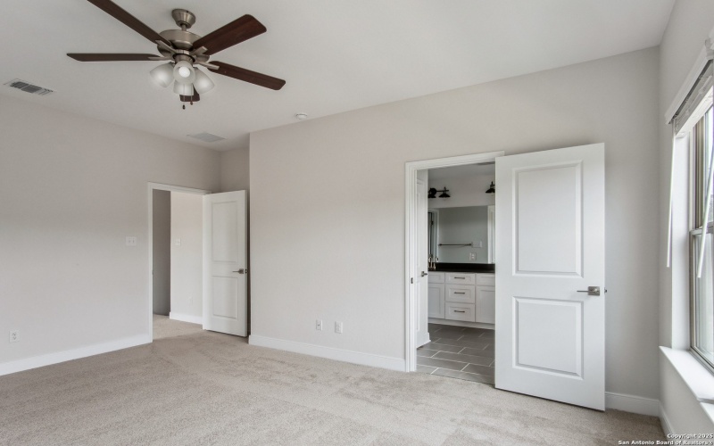 8907 SUMMERWOOD BEND, San Antonio, TX 78254, 4 Habitaciones Habitaciones , ,2 BañosBaños,Residential,En Venta,8907 SUMMERWOOD BEND,0,1914953