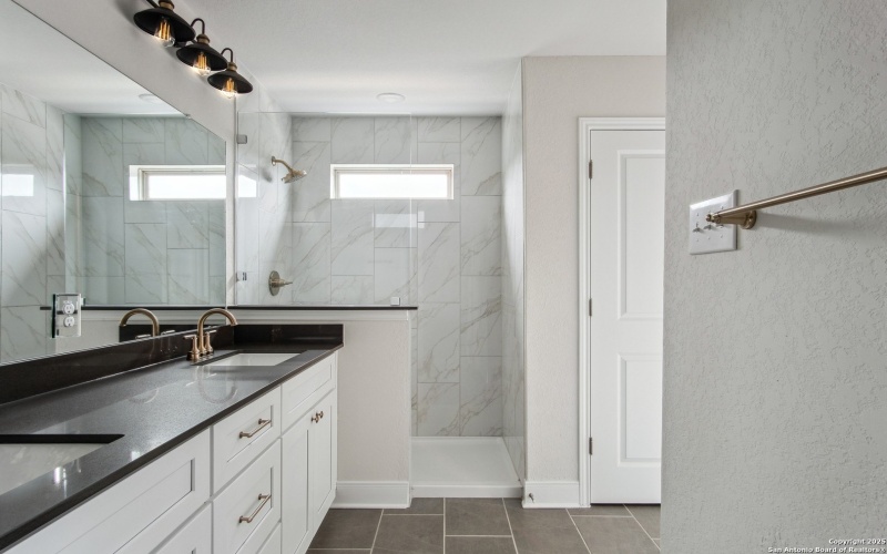 8907 SUMMERWOOD BEND, San Antonio, TX 78254, 4 Habitaciones Habitaciones , ,2 BañosBaños,Residential,En Venta,8907 SUMMERWOOD BEND,0,1914953