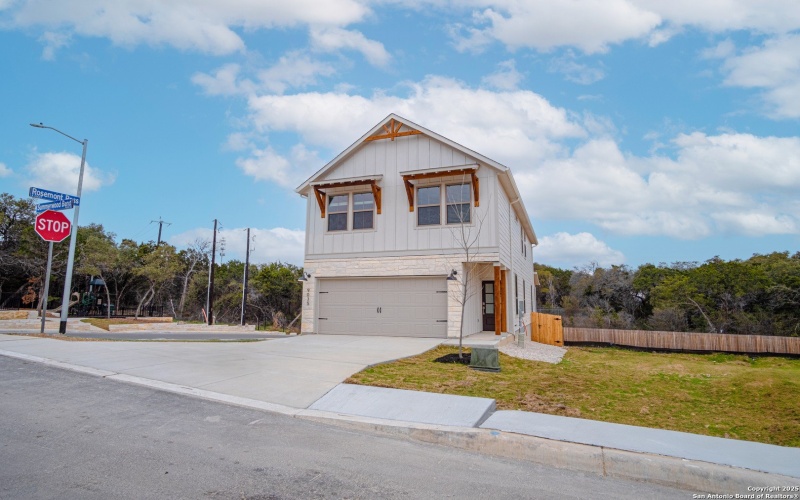 8907 SUMMERWOOD BEND, San Antonio, TX 78254, 4 Habitaciones Habitaciones , ,2 BañosBaños,Residential,En Venta,8907 SUMMERWOOD BEND,0,1914953