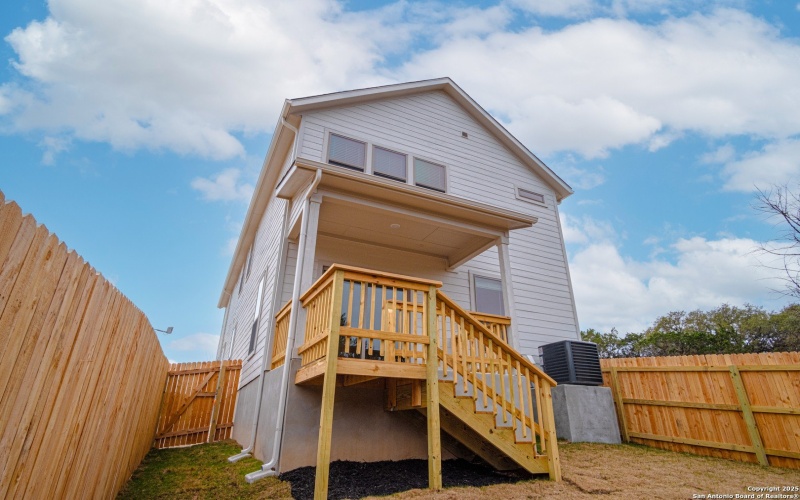 8907 SUMMERWOOD BEND, San Antonio, TX 78254, 4 Habitaciones Habitaciones , ,2 BañosBaños,Residential,En Venta,8907 SUMMERWOOD BEND,0,1914953