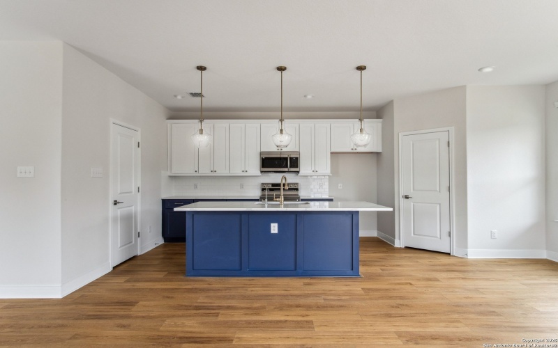 8907 SUMMERWOOD BEND, San Antonio, TX 78254, 4 Habitaciones Habitaciones , ,2 BañosBaños,Residential,En Venta,8907 SUMMERWOOD BEND,0,1914953