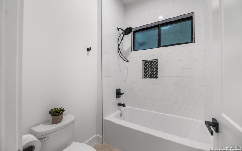 344 Buckskin Trail, Bandera, TX 78003, 4 Habitaciones Habitaciones , ,3 BañosBaños,Residential,En Venta,344 Buckskin Trail,0,1916582