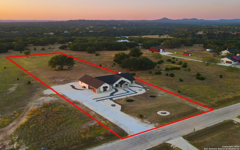 344 Buckskin Trail, Bandera, TX 78003, 4 Habitaciones Habitaciones , ,3 BañosBaños,Residential,En Venta,344 Buckskin Trail,0,1916582