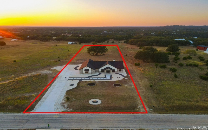 344 Buckskin Trail, Bandera, TX 78003, 4 Habitaciones Habitaciones , ,3 BañosBaños,Residential,En Venta,344 Buckskin Trail,0,1916582