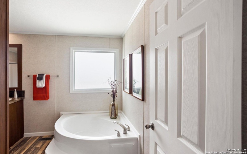 1700 Sandbranch Rd, Bigfoot, TX 78005, 3 Bedrooms Bedrooms, ,2 BathroomsBathrooms,Residential,For Sale,1700 Sandbranch Rd,0,1922487