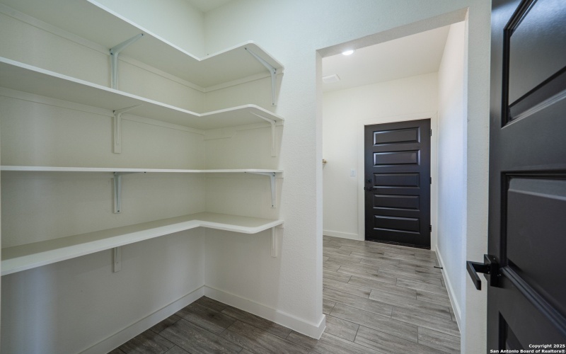 122 Ranchero Way, Natalia, TX 78059, 3 Habitaciones Habitaciones , ,2 BañosBaños,Residential,En Venta,122 Ranchero Way,0,1926642