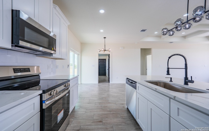 122 Ranchero Way, Natalia, TX 78059, 3 Habitaciones Habitaciones , ,2 BañosBaños,Residential,En Venta,122 Ranchero Way,0,1926642