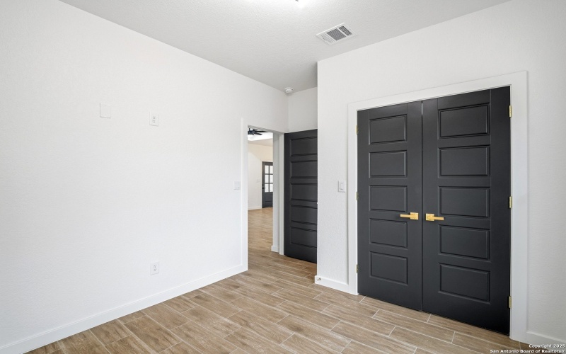 15129 Norvell, Lytle, TX 78052, 3 Bedrooms Bedrooms, ,2 BathroomsBathrooms,Residential,For Sale,15129 Norvell,0,1926654