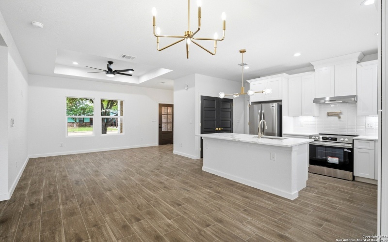 15129 Norvell, Lytle, TX 78052, 3 Bedrooms Bedrooms, ,2 BathroomsBathrooms,Residential,For Sale,15129 Norvell,0,1926654