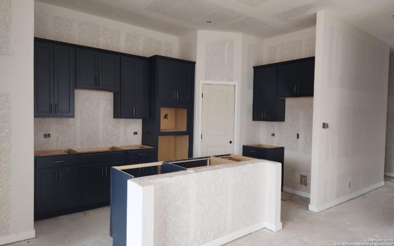 1439 Lockett Falls, San Antonio, TX 78245, 4 Bedrooms Bedrooms, ,3 BathroomsBathrooms,Residential,For Sale,1439 Lockett Falls,0,1926676