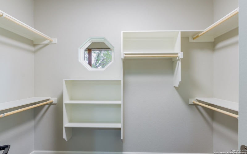 1841 Cottonwood, Fischer, TX 78623, 4 Habitaciones Habitaciones , ,2 BañosBaños,Residential,En Venta,1841 Cottonwood,0,1926688