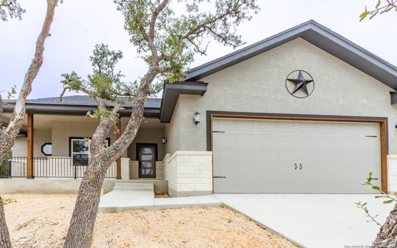 1841 Cottonwood, Fischer, TX 78623, 4 Habitaciones Habitaciones , ,2 BañosBaños,Residential,En Venta,1841 Cottonwood,0,1926688