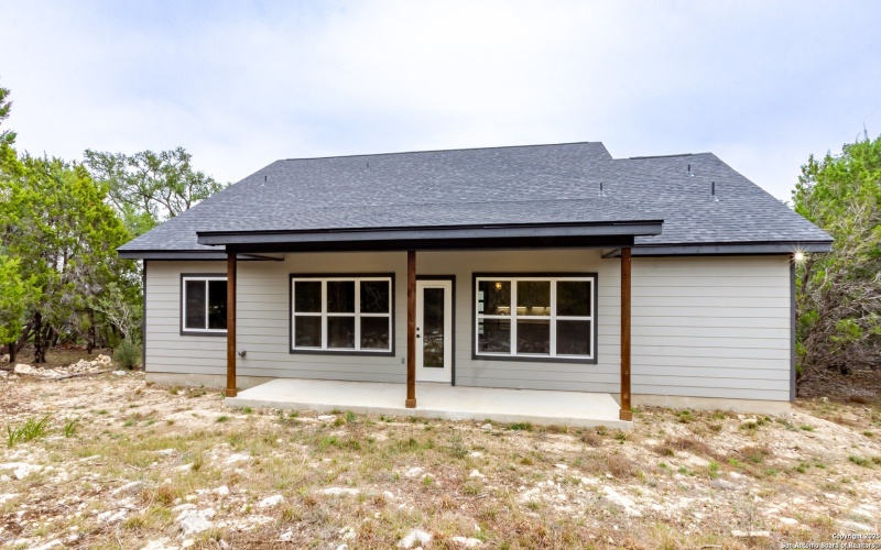 1841 Cottonwood, Fischer, TX 78623, 4 Habitaciones Habitaciones , ,2 BañosBaños,Residential,En Venta,1841 Cottonwood,0,1926688