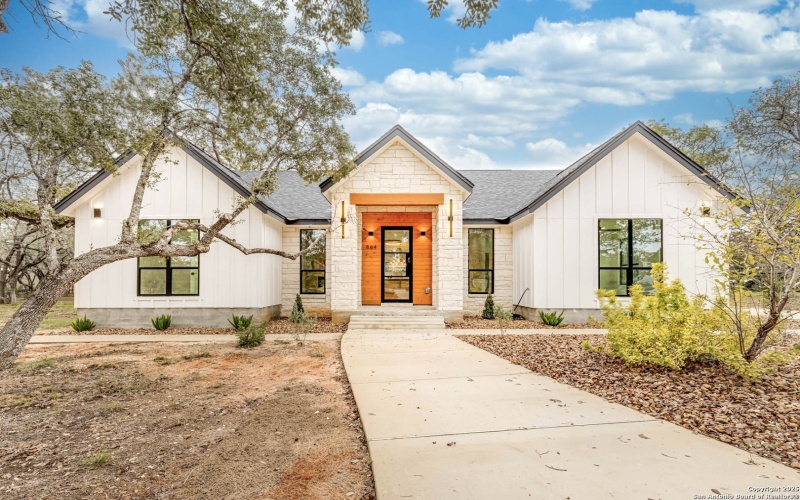 864 Paddy Rd, Floresville, TX 78114, 4 Bedrooms Bedrooms, ,2 BathroomsBathrooms,Residential,For Sale,864 Paddy Rd,0,1926707