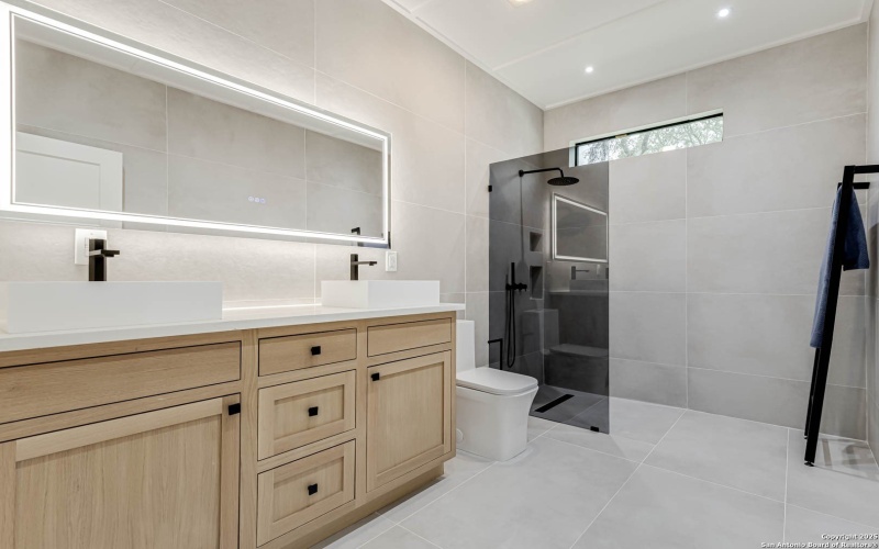 864 Paddy Rd, Floresville, TX 78114, 4 Bedrooms Bedrooms, ,2 BathroomsBathrooms,Residential,For Sale,864 Paddy Rd,0,1926707