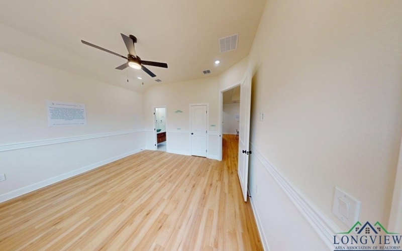 2509 WINDMILL LANE, Longview, TX 75601, 4 Bedrooms Bedrooms, ,2 BathroomsBathrooms,Residential,For Sale,2509 WINDMILL LANE,0,20241731