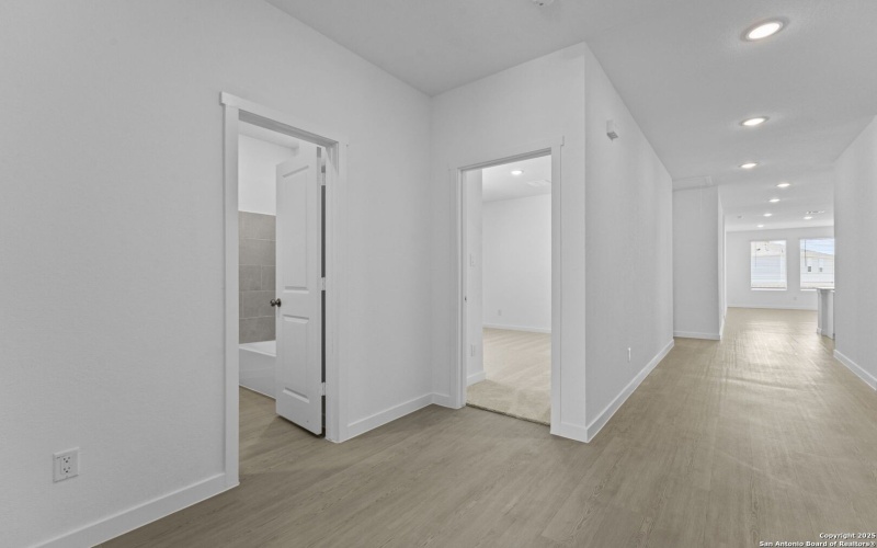 748 Horsetail Ln, New Braunfels, TX 78132, 4 Bedrooms Bedrooms, ,3 BathroomsBathrooms,Residential,For Sale,748 Horsetail Ln,0,1919739