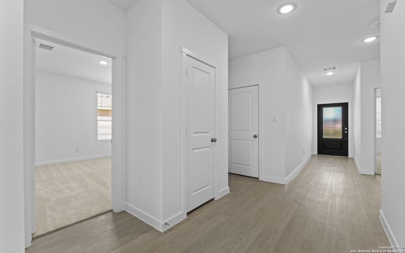 748 Horsetail Ln, New Braunfels, TX 78132, 4 Bedrooms Bedrooms, ,3 BathroomsBathrooms,Residential,For Sale,748 Horsetail Ln,0,1919739