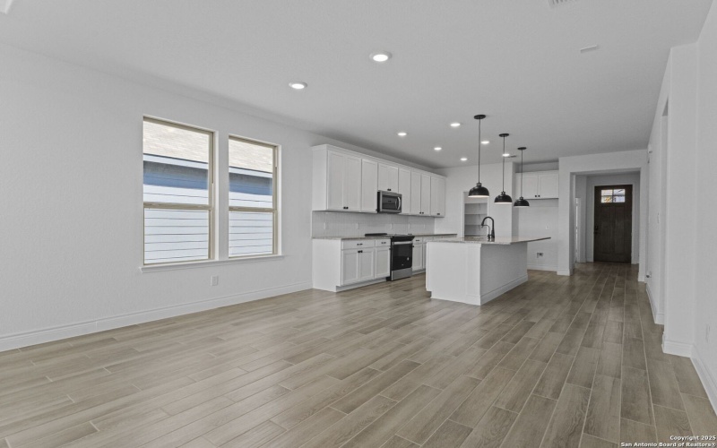 4014 Paddock Trl, Seguin, TX 78155, 3 Habitaciones Habitaciones , ,2 BañosBaños,Residential,En Venta,4014 Paddock Trl,0,1923750