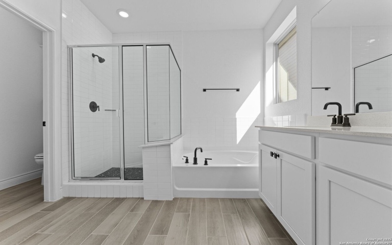 4014 Paddock Trl, Seguin, TX 78155, 3 Habitaciones Habitaciones , ,2 BañosBaños,Residential,En Venta,4014 Paddock Trl,0,1923750