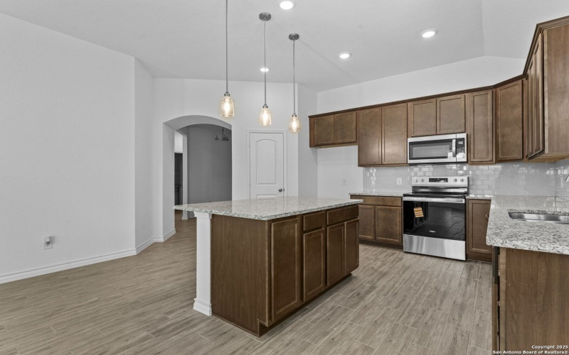 4040 Paddock Trl, Seguin, TX 78155, 3 Habitaciones Habitaciones , ,2 BañosBaños,Residential,En Venta,4040 Paddock Trl,0,1923827