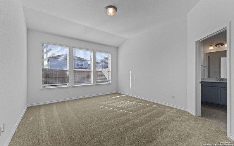 4040 Paddock Trl, Seguin, TX 78155, 3 Habitaciones Habitaciones , ,2 BañosBaños,Residential,En Venta,4040 Paddock Trl,0,1923827