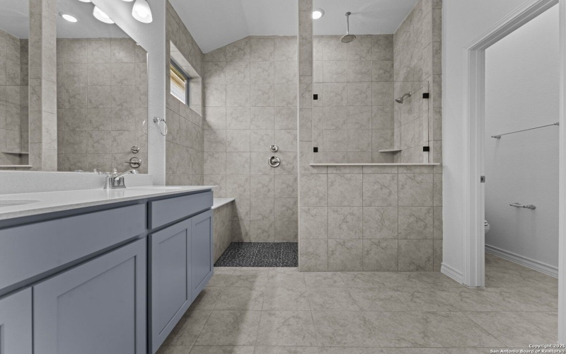 4040 Paddock Trl, Seguin, TX 78155, 3 Habitaciones Habitaciones , ,2 BañosBaños,Residential,En Venta,4040 Paddock Trl,0,1923827