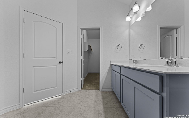 4040 Paddock Trl, Seguin, TX 78155, 3 Habitaciones Habitaciones , ,2 BañosBaños,Residential,En Venta,4040 Paddock Trl,0,1923827