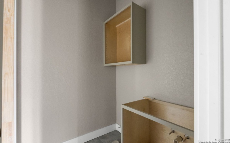 731 County Road 356, Adkins, TX 78101, 3 Bedrooms Bedrooms, ,3 BathroomsBathrooms,Residential,For Sale,731 County Road 356,0,1926029