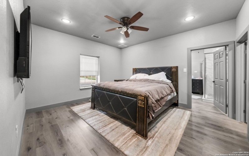 731 County Road 356, Adkins, TX 78101, 3 Habitaciones Habitaciones , ,3 BañosBaños,Residential,En Venta,731 County Road 356,0,1926029