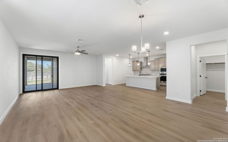 12031 Grasbauer, San Antonio, TX 78253, 4 Bedrooms Bedrooms, ,2 BathroomsBathrooms,Residential,For Sale,12031 Grasbauer,0,1926041