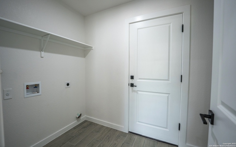 16720 Llano Estacado, Atascosa, TX 78002, 4 Habitaciones Habitaciones , ,2 BañosBaños,Residential,En Venta,16720 Llano Estacado,0,1926119