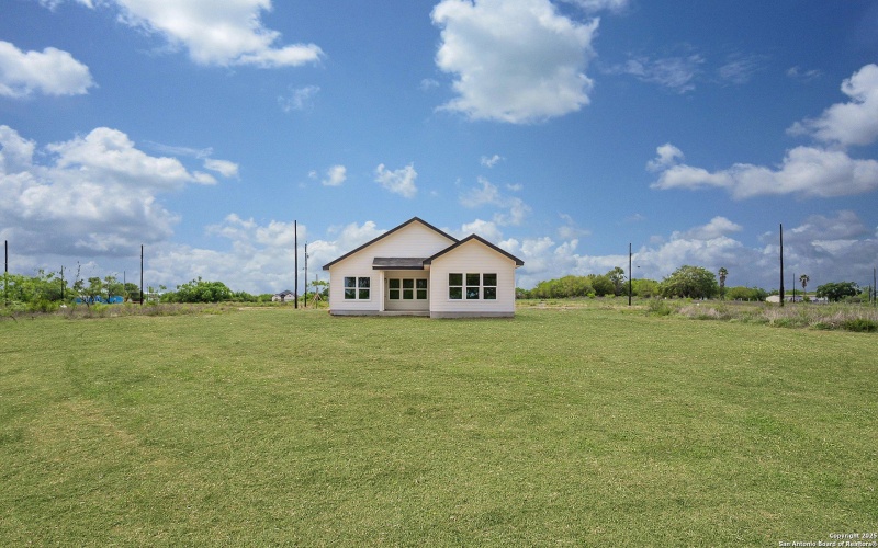 16720 Llano Estacado, Atascosa, TX 78002, 4 Habitaciones Habitaciones , ,2 BañosBaños,Residential,En Venta,16720 Llano Estacado,0,1926119