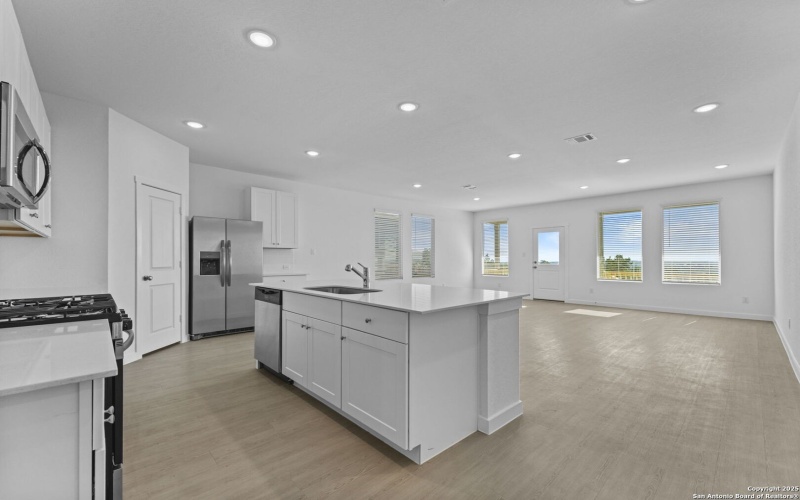 14978 Taradeau, San Antonio, TX 78254, 4 Bedrooms Bedrooms, ,3 BathroomsBathrooms,Residential,For Sale,14978 Taradeau,0,1926481