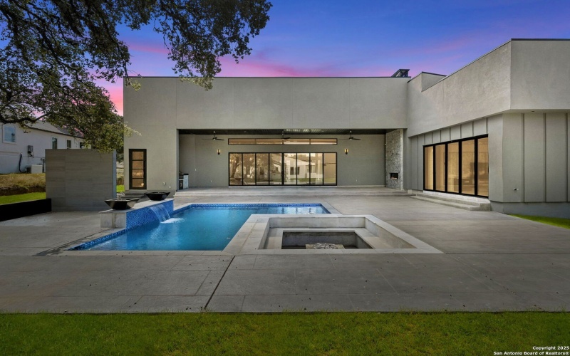 11019 Porter Springs, San Antonio, TX 78255, 4 Bedrooms Bedrooms, ,5 BathroomsBathrooms,Residential,For Sale,11019 Porter Springs,0,1918721