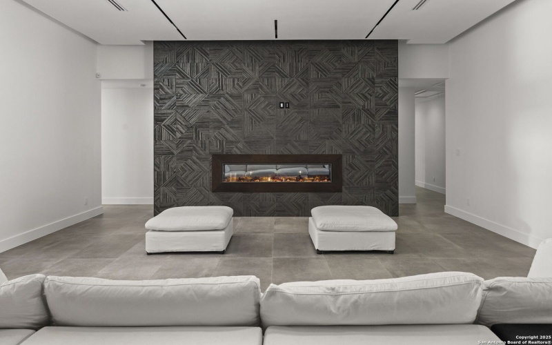 11019 Porter Springs, San Antonio, TX 78255, 4 Bedrooms Bedrooms, ,5 BathroomsBathrooms,Residential,For Sale,11019 Porter Springs,0,1918721