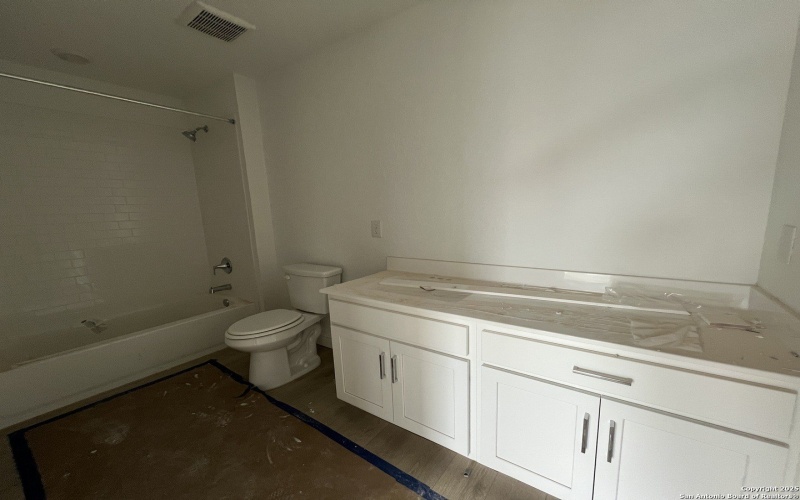 168 Desert Cactus, San Antonio, TX 78253, 5 Bedrooms Bedrooms, ,3 BathroomsBathrooms,Residential,For Sale,168 Desert Cactus,0,1918986