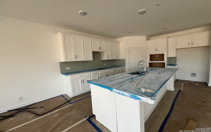 168 Desert Cactus, San Antonio, TX 78253, 5 Bedrooms Bedrooms, ,3 BathroomsBathrooms,Residential,For Sale,168 Desert Cactus,0,1918986