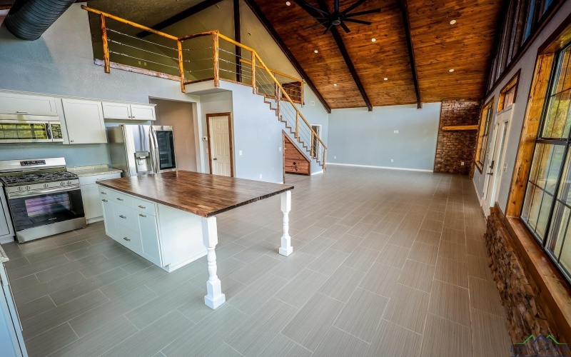 7097 BEAVERWOOD, Gilmer, TX 75645, 2 Bedrooms Bedrooms, ,1 BathroomBathrooms,Residential,For Sale,7097 BEAVERWOOD,0,20244800