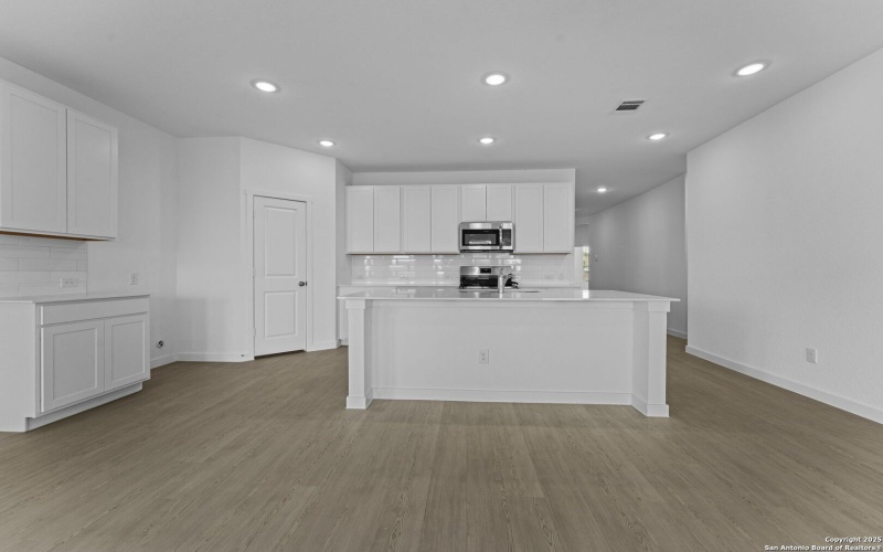 736 Horsetail Ln, New Braunfels, TX 78132, 4 Bedrooms Bedrooms, ,3 BathroomsBathrooms,Residential,For Sale,736 Horsetail Ln,0,1919701