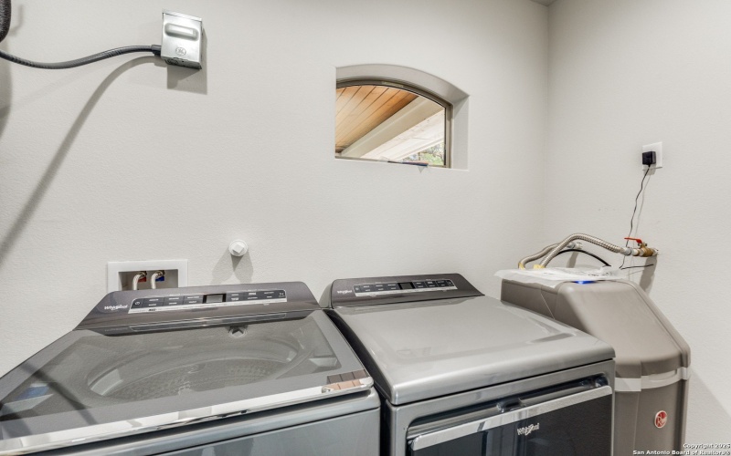 1287 Rotherman, Canyon Lake, TX 78133, 3 Bedrooms Bedrooms, ,2 BathroomsBathrooms,Residential,For Sale,1287 Rotherman,0,1920137