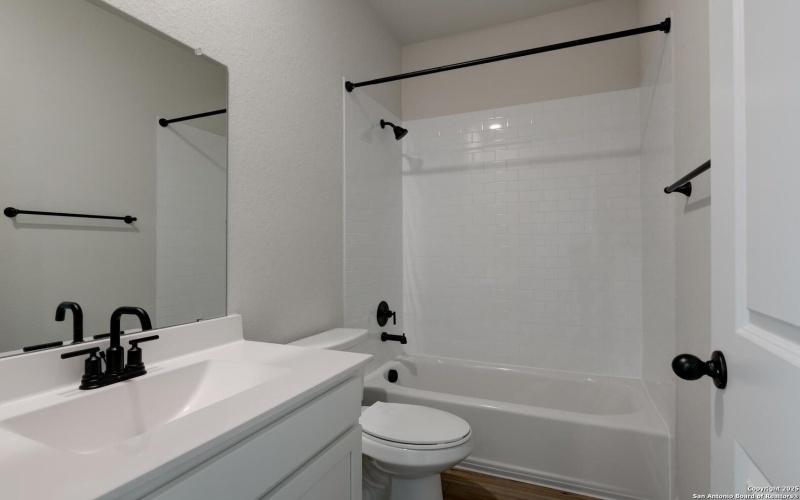 141 Beveridge Rd, Seguin, TX 78155, 3 Habitaciones Habitaciones , ,2 BañosBaños,Residential,En Venta,141 Beveridge Rd,0,1921034