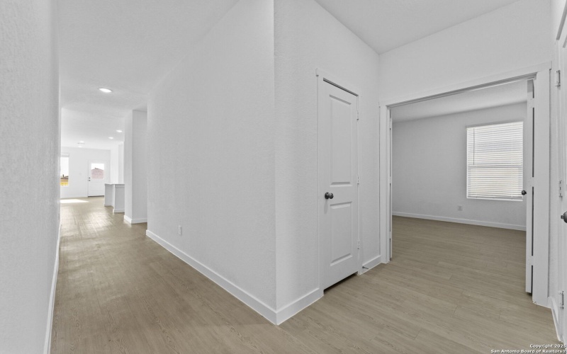 740 Horsetail Ln, New Braunfels, TX 78130, 4 Habitaciones Habitaciones , ,3 BañosBaños,Residential,En Venta,740 Horsetail Ln,0,1922745