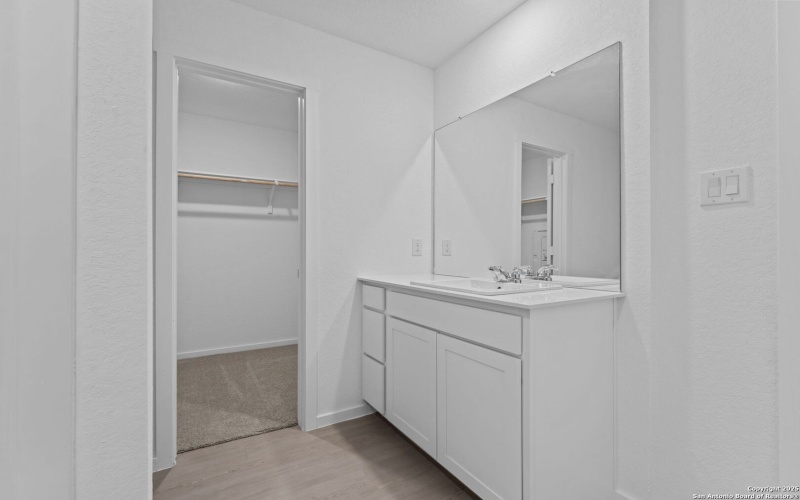 2218 Collins Aly, Converse, TX 78109, 3 Habitaciones Habitaciones , ,2 BañosBaños,Residential,En Venta,2218 Collins Aly,0,1922827