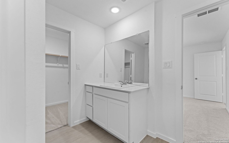 2210 Collins Aly, Converse, TX 78109, 4 Bedrooms Bedrooms, ,2 BathroomsBathrooms,Residential,For Sale,2210 Collins Aly,0,1926448