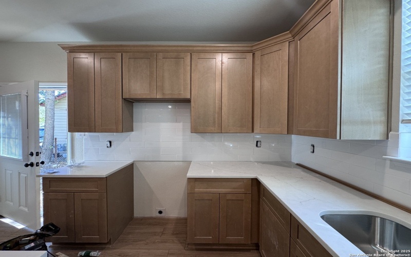 346 Walton Ave, San Antonio, TX 78225, 3 Bedrooms Bedrooms, ,2 BathroomsBathrooms,Residential,For Sale,346 Walton Ave,0,1926589