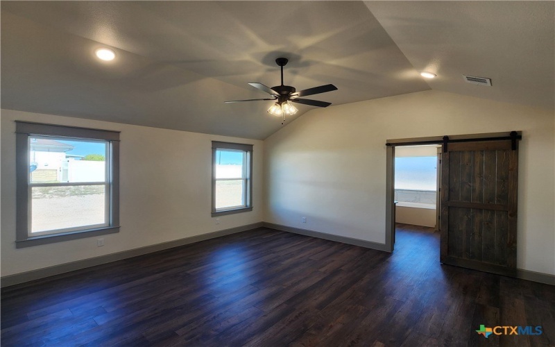 100 Hillside Lane, Lampasas, TX 76550, 4 Bedrooms Bedrooms, ,2 BathroomsBathrooms,Residential,For Sale,100 Hillside Lane,0,598924