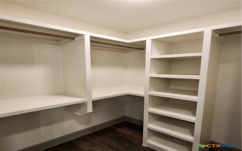 100 Hillside Lane, Lampasas, TX 76550, 4 Bedrooms Bedrooms, ,2 BathroomsBathrooms,Residential,For Sale,100 Hillside Lane,0,598924