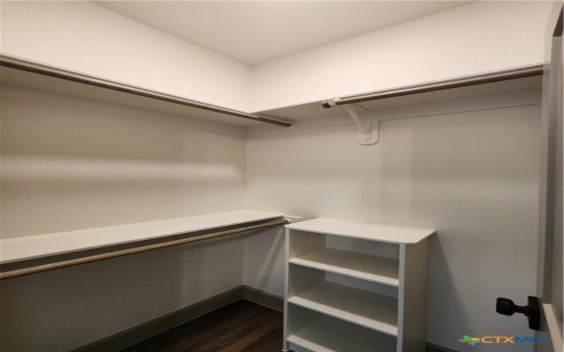 100 Hillside Lane, Lampasas, TX 76550, 4 Bedrooms Bedrooms, ,2 BathroomsBathrooms,Residential,For Sale,100 Hillside Lane,0,598924